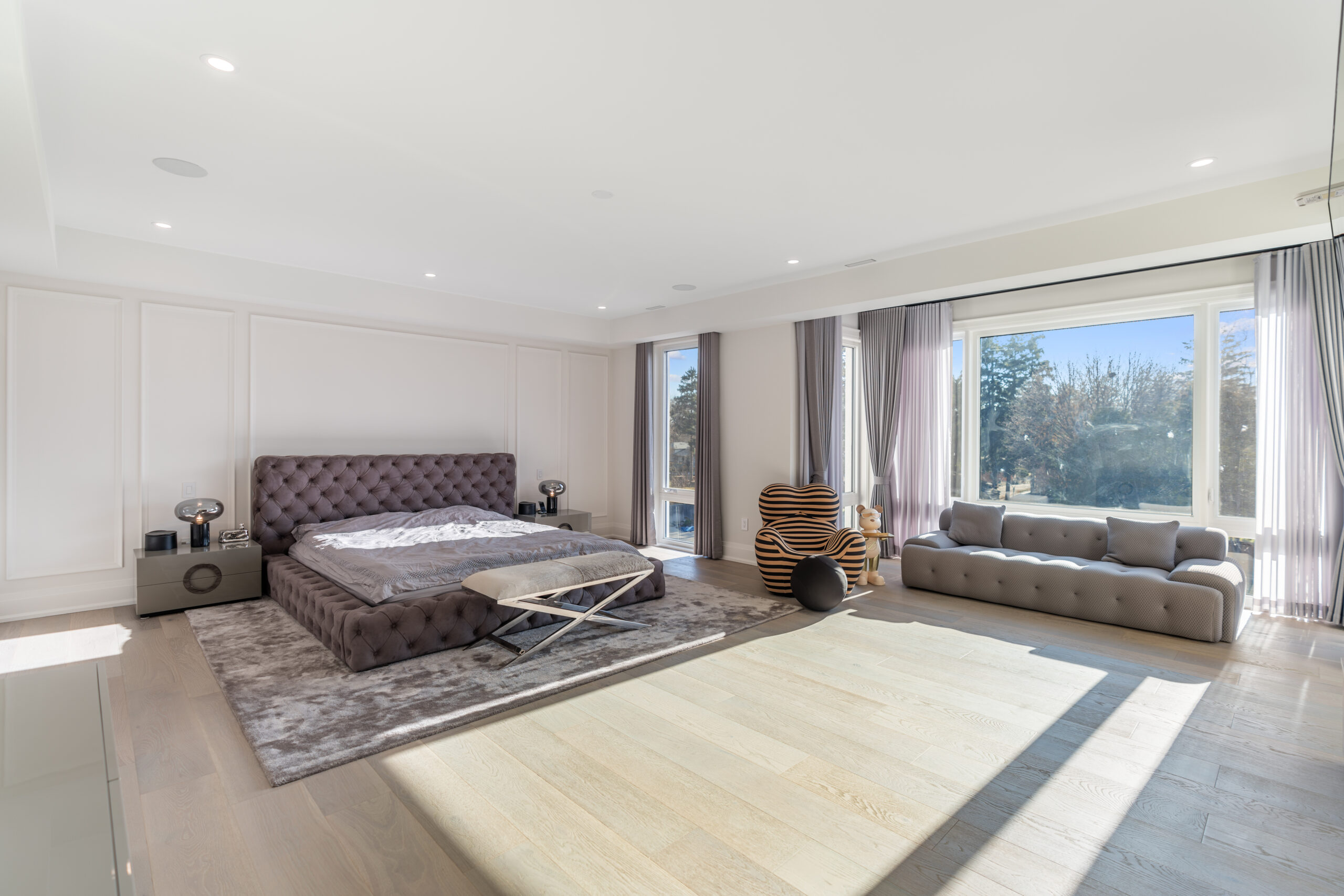 Where Personal Vision Meets Architectural Brilliance 11 057